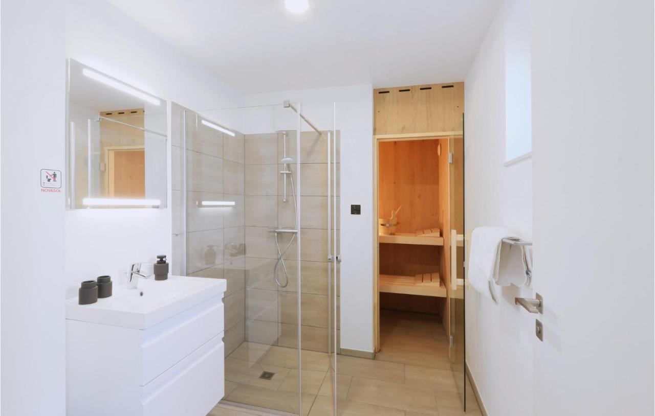 Lovely Home In Lembruch-Duemmer See With Sauna Exterior photo